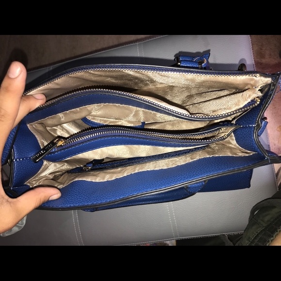 Michael Kors purse - Picture 5 of 5